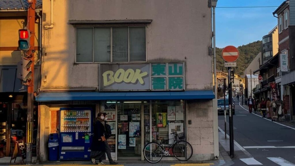 Gyakorlati utmutato magyar hirdetoknek: hol es hogyan talalj nemet Telegram-alkotokat, minilasztalt megkozelitesekkel, outreach-sablonnal es partnerkivalasztasi szempontokkal.