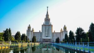 Gyakorlati utmutato magyar tartalomkeszitoknek: hogyan talald meg es szolitsd meg a malajziai markakat Discordon, hogy bekerulj seeding programokba taktika, mintauzenetek es meroszamok.